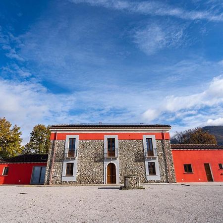 Agriturismo Dipinto Dal Sole Padula Buitenkant foto